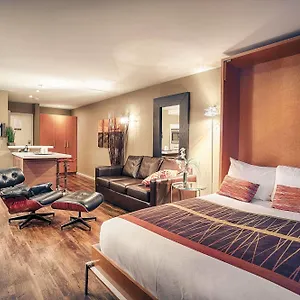 Hotel Nuvo For
