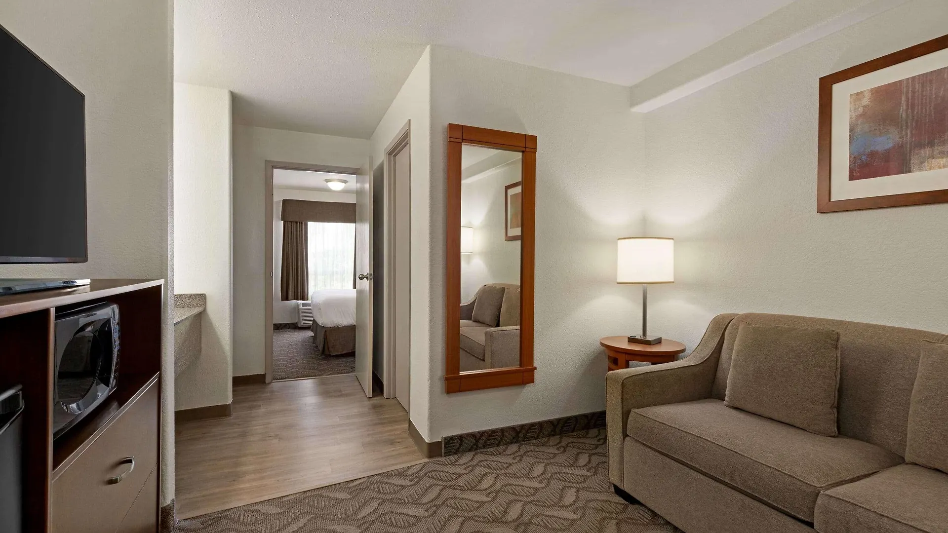 Hotel Super 8 By Wyndham Calgary Shawnessy Area